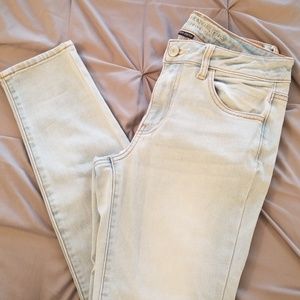 American eagle jegging size: 10 short